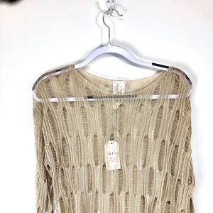 Sadie & Sage champagne crocheted long sleeve top